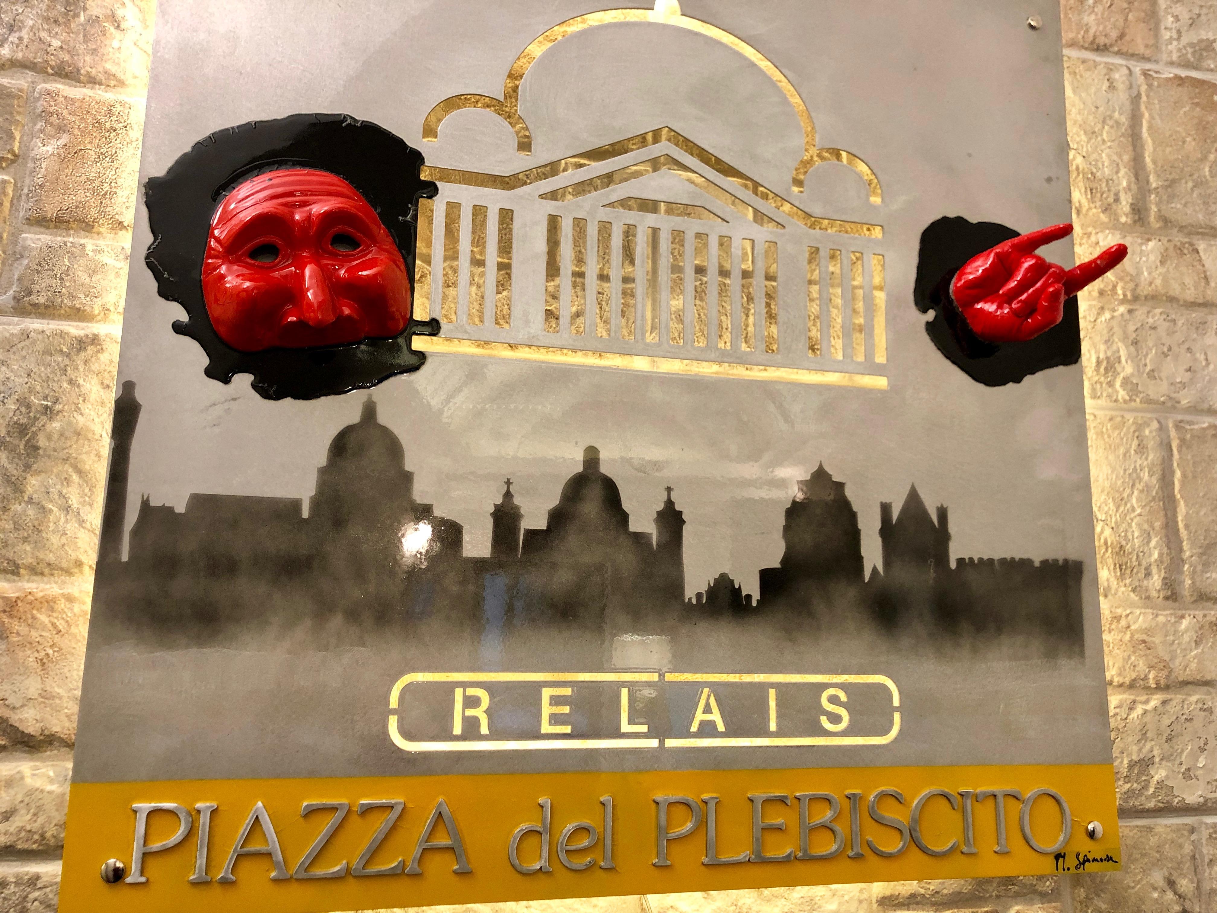 Relais Piazza Del Plebiscito B&B Неаполь Экстерьер фото