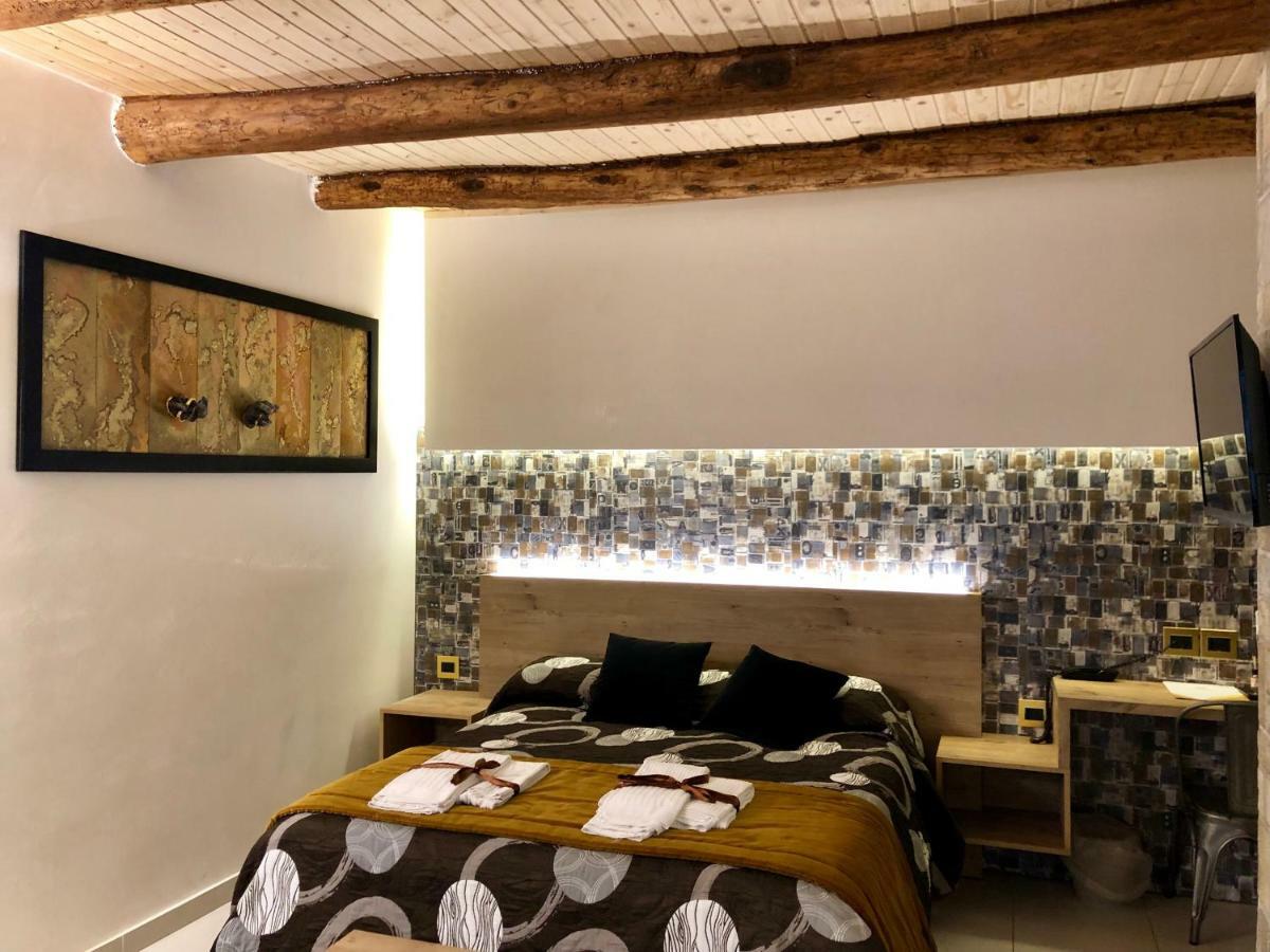 Relais Piazza Del Plebiscito B&B Неаполь Экстерьер фото